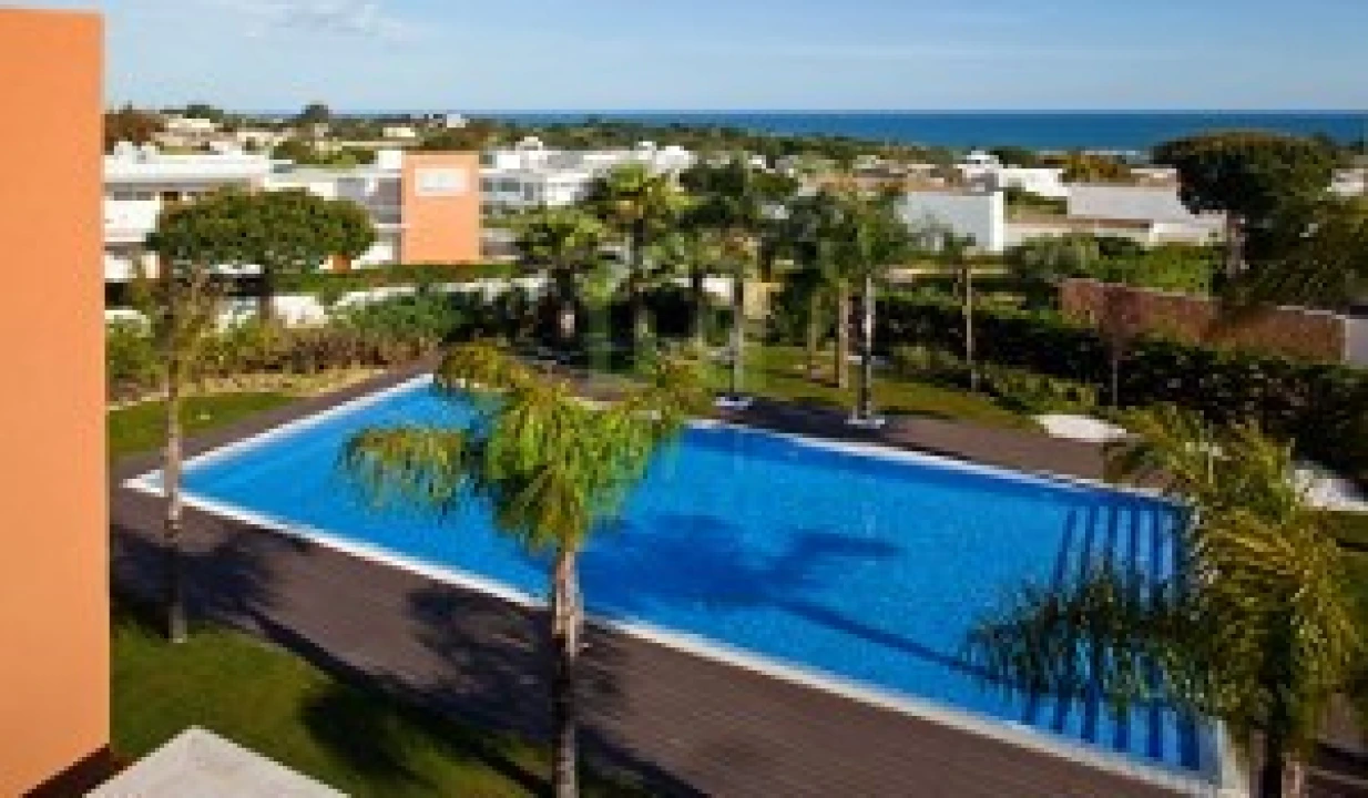 Moradia T2 para Venda em Albufeira e Olhos de Água Foto 7