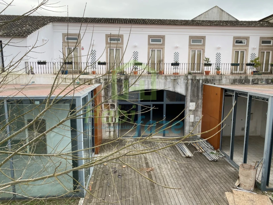 Loja para Venda em Évora (São Mamede, Sé, São Pedro e Santo Antão) Foto 2