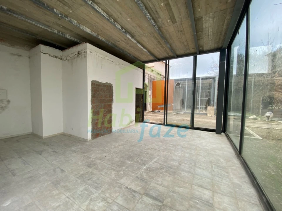 Loja para Venda em Évora (São Mamede, Sé, São Pedro e Santo Antão) Foto 3