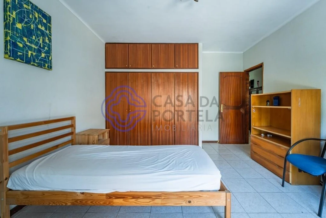 Apartamento T2 para Venda em Cidade da Maia Foto 18