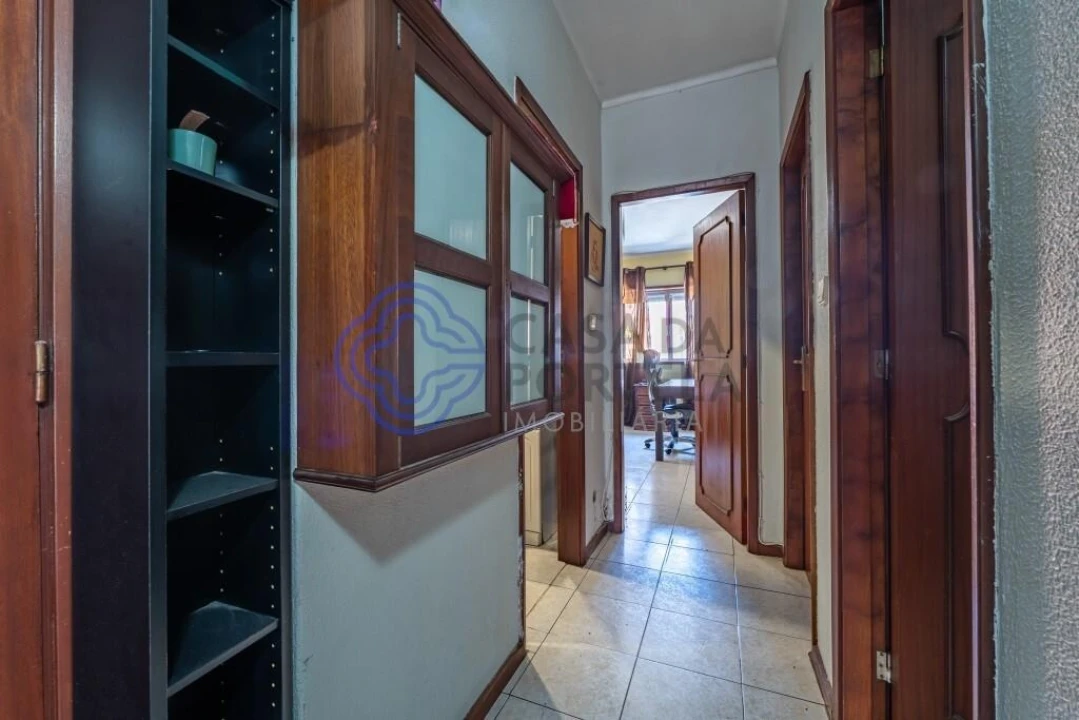 Apartamento T2 para Venda em Cidade da Maia Foto 11