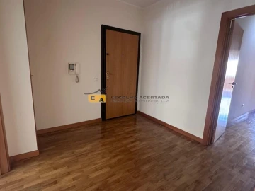 Apartamento T2 para Venda em Custóias, Leça do Balio e Guifões