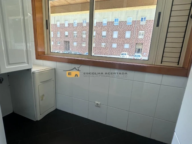 Apartamento T2 para Venda em Custóias, Leça do Balio e Guifões Foto 4