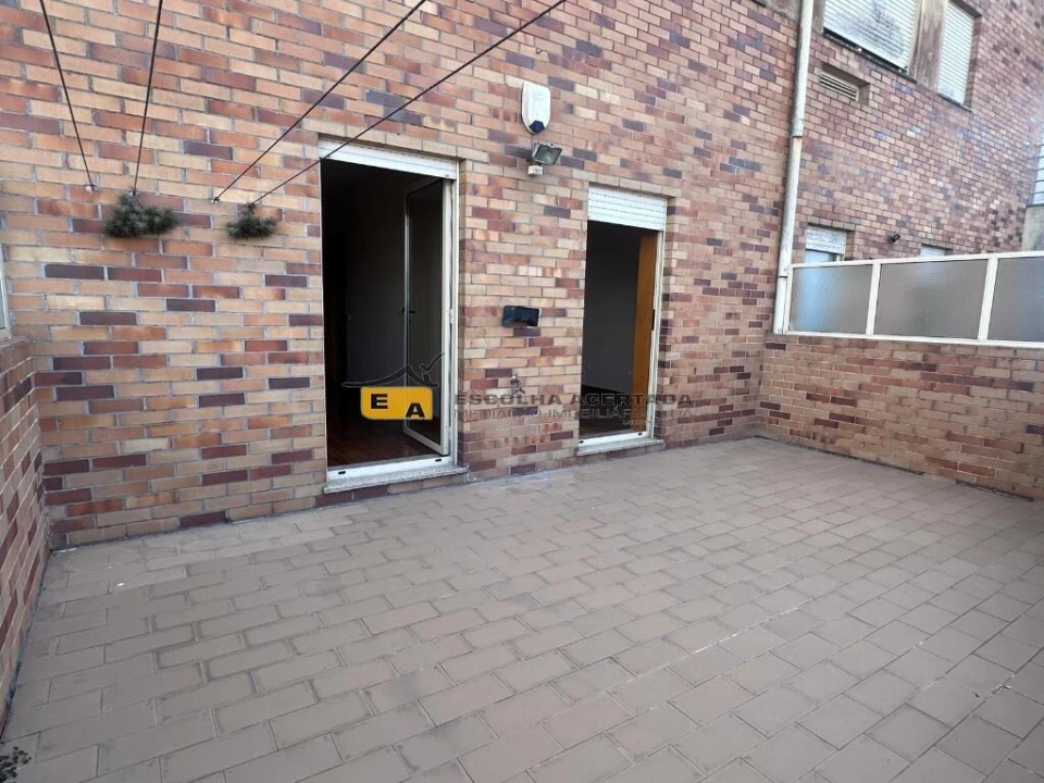 Apartamento T2 para Venda em Custóias, Leça do Balio e Guifões Foto 2