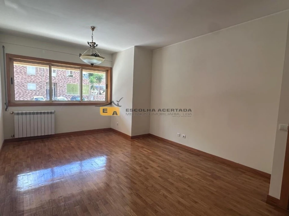 Apartamento T2 para Venda em Custóias, Leça do Balio e Guifões Foto 10