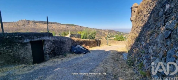 Moradia T3 para Venda em Santiago Maior