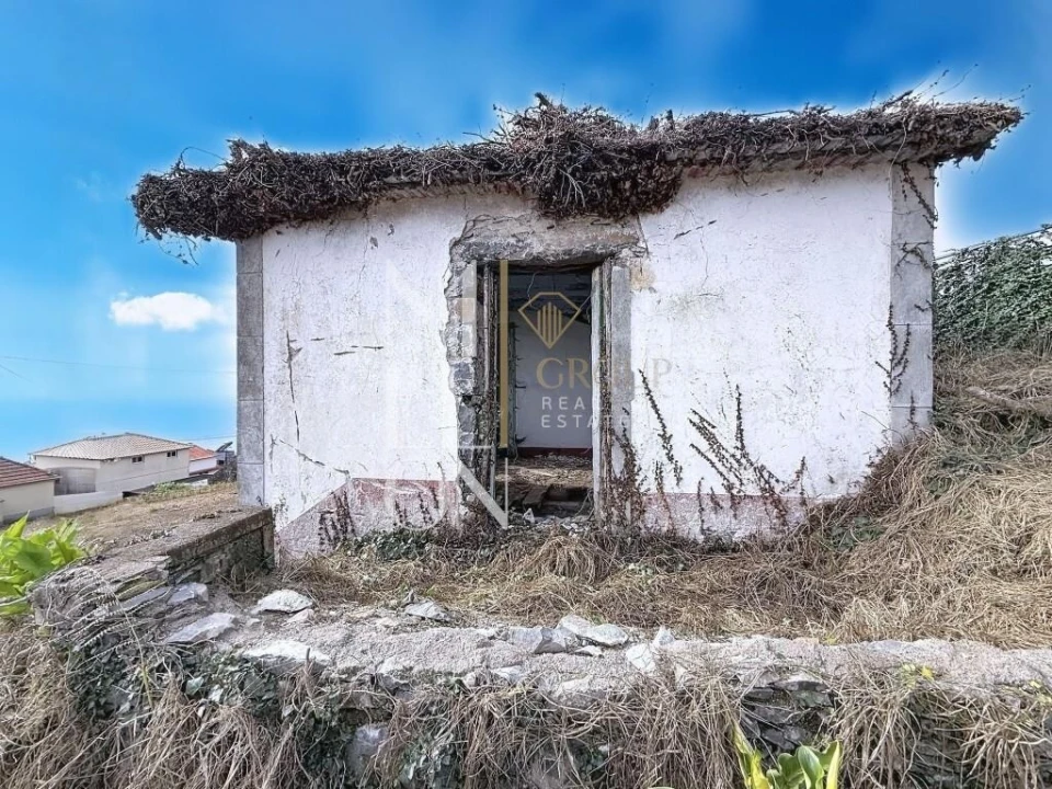 Moradia T2 para Venda em Arco da Calheta Foto 12