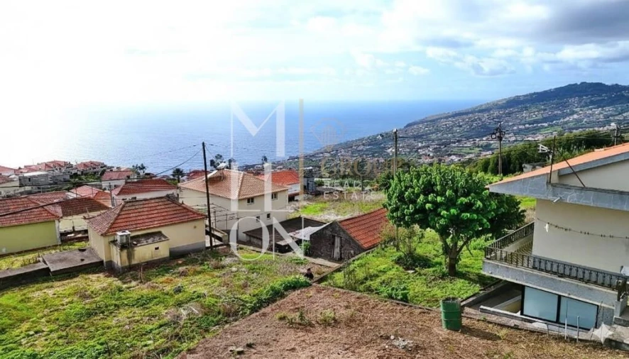 Moradia T2 para Venda em Arco da Calheta Foto 36