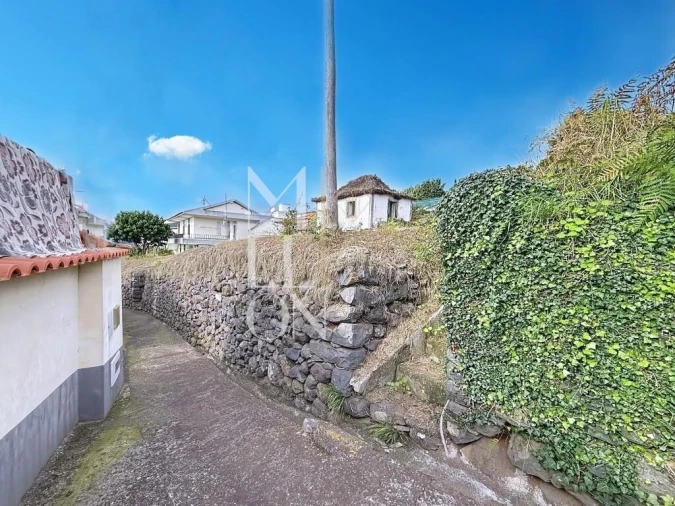 Moradia T2 para Venda em Arco da Calheta Foto 22