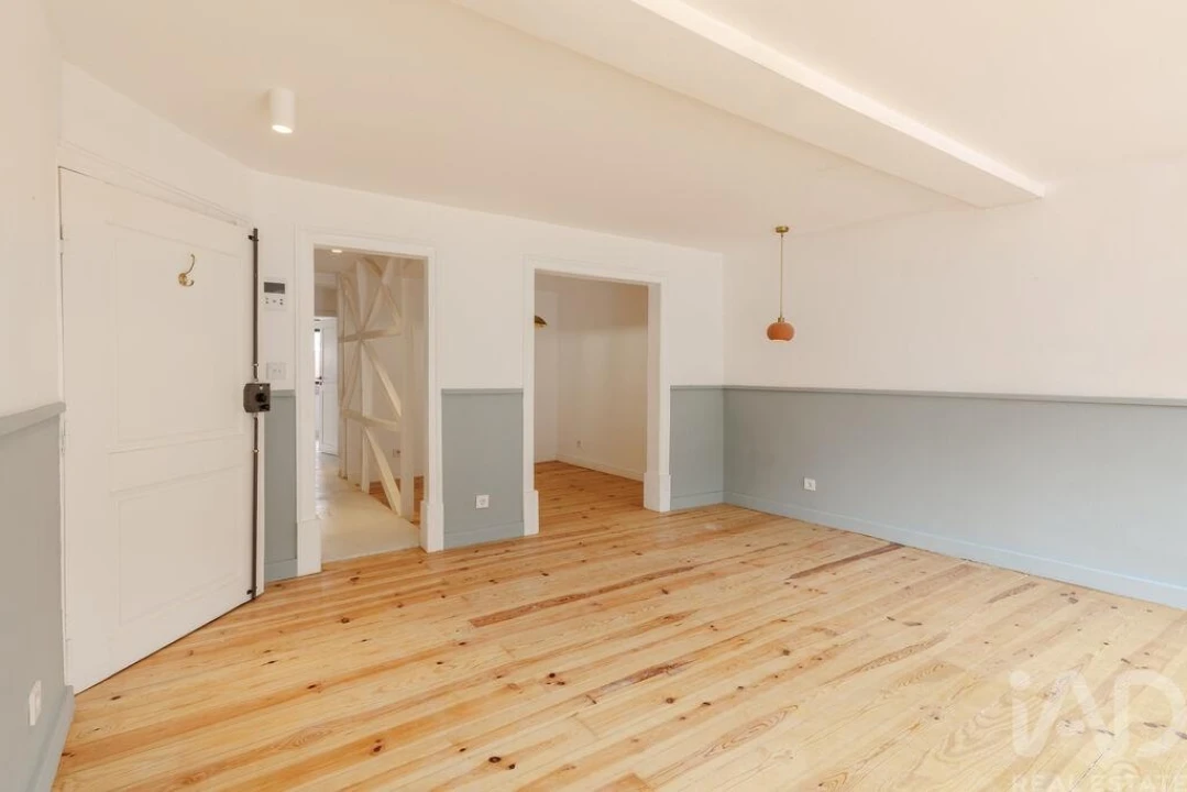 Apartamento T1 para Venda em Misericórdia Foto 14