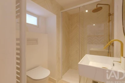 Apartamento T1 para Venda em Misericórdia