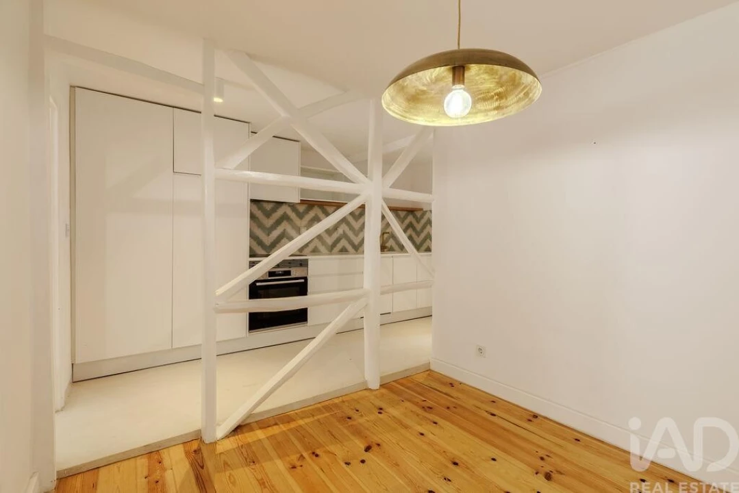Apartamento T1 para Venda em Misericórdia Foto 11