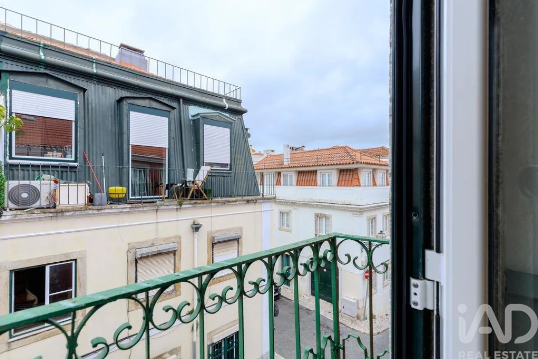 Apartamento T1 para Venda em Misericórdia Foto 4