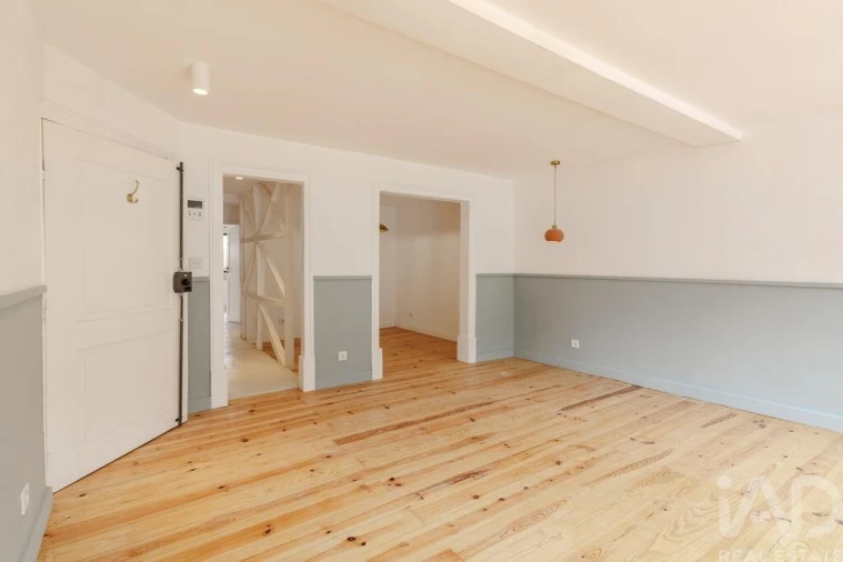 Apartamento T1 para Venda em Misericórdia Foto 14