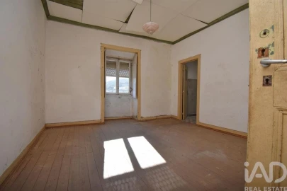 Moradia T5 para Venda em São Miguel, Santa Eufémia e Rabaçal