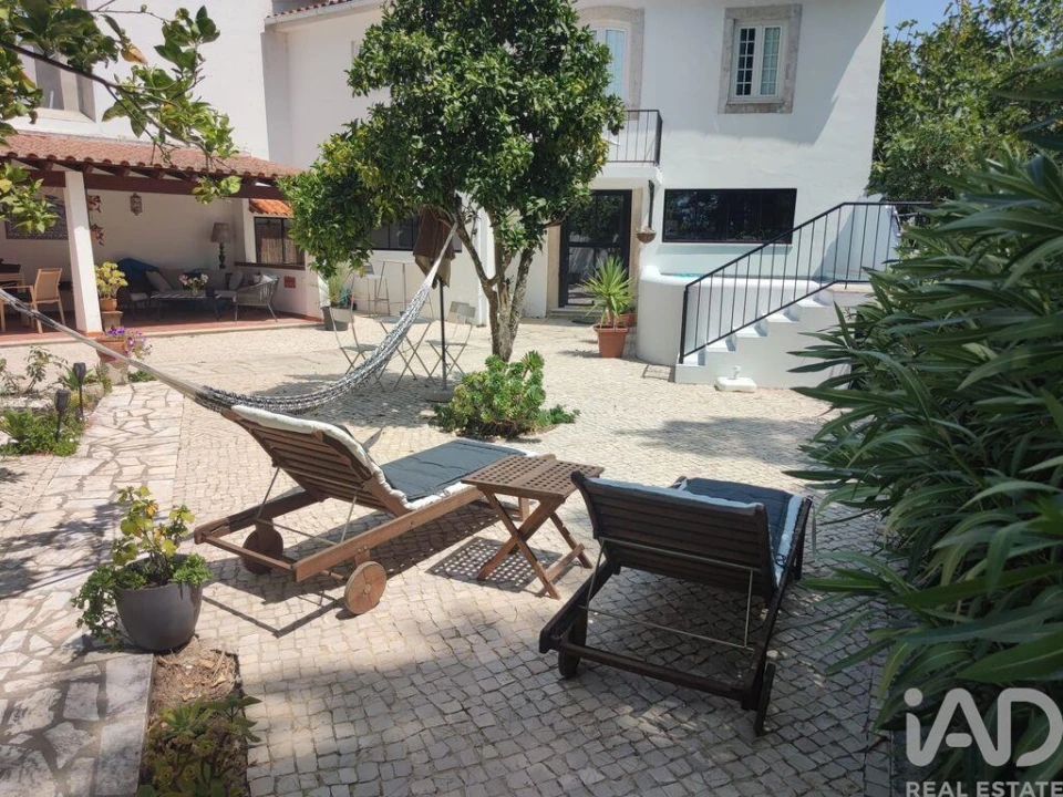 Moradia T4 para Venda em Azeitão (São Lourenço e São Simão) Foto 8