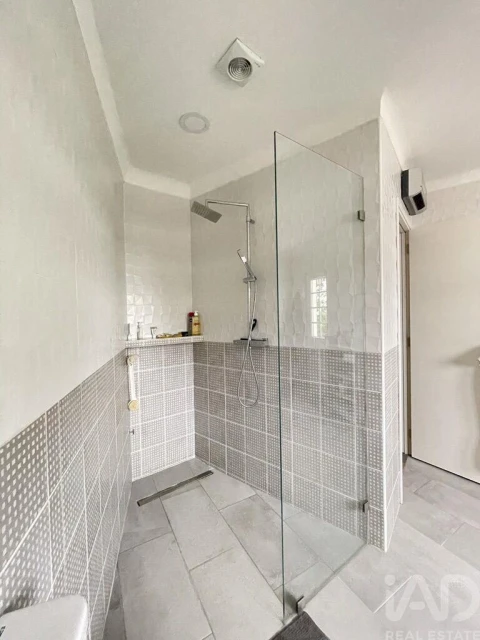 Moradia T4 para Venda em Azeitão (São Lourenço e São Simão)