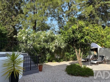Moradia T4 para Venda em Azeitão (São Lourenço e São Simão)