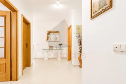 Apartamento T3 para Venda em Romeira e Várzea