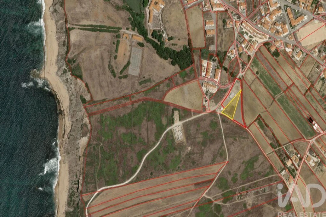 Terreno para Venda em Atouguia da Baleia Foto 6