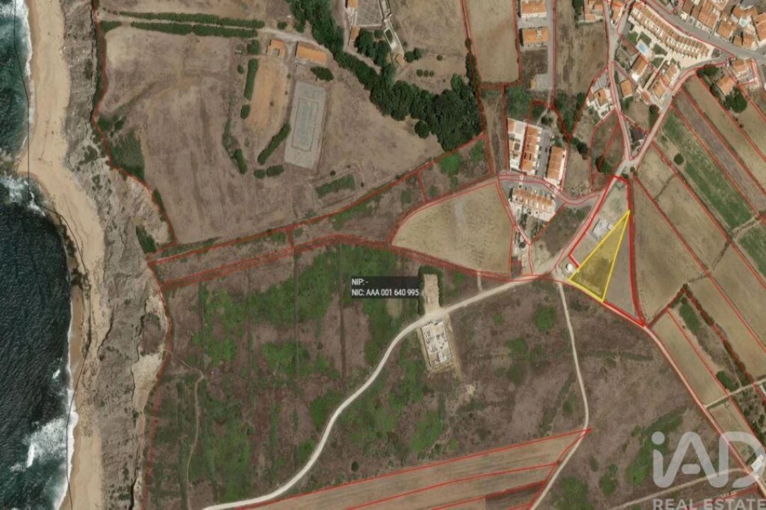 Terreno para Venda em Atouguia da Baleia Foto 7