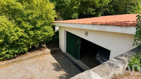 Moradia T7 para Venda em Santo Tirso, Couto (Santa Cristina e São Miguel) e Burgães