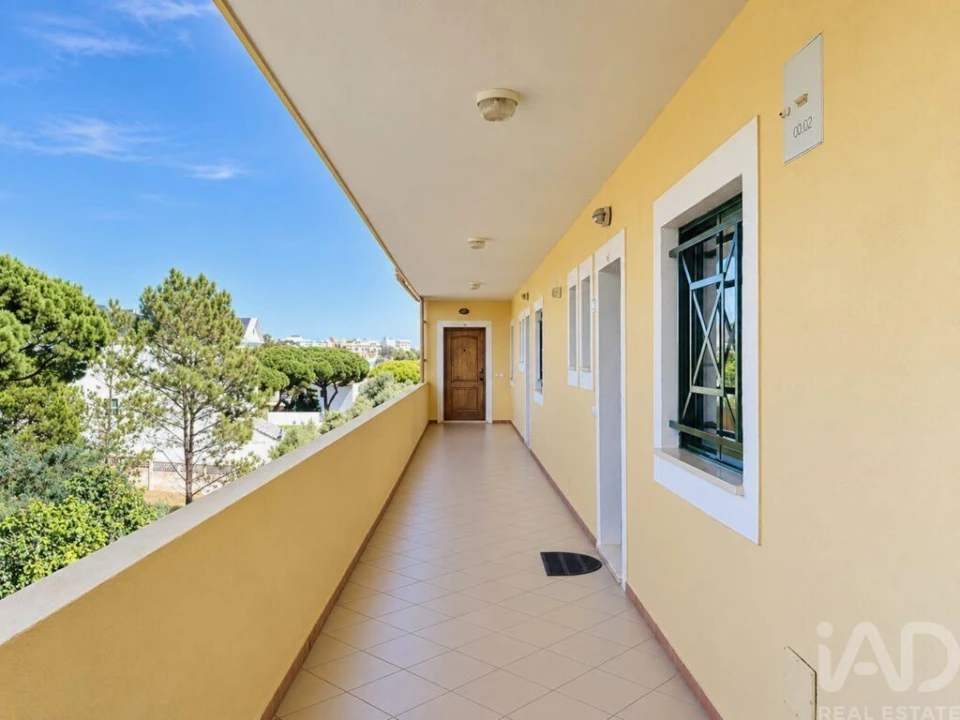 Apartamento T2 para Venda em Albufeira e Olhos de Água Foto 5