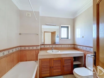 Apartamento T2 para Venda em Albufeira e Olhos de Água
