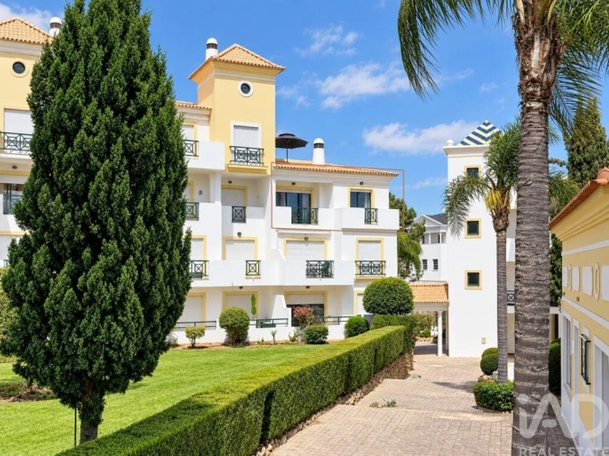 Apartamento T2 para Venda em Albufeira e Olhos de Água Foto 3