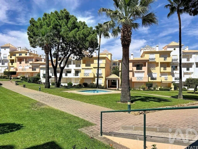 Apartamento T2 para Venda em Albufeira e Olhos de Água Foto 2