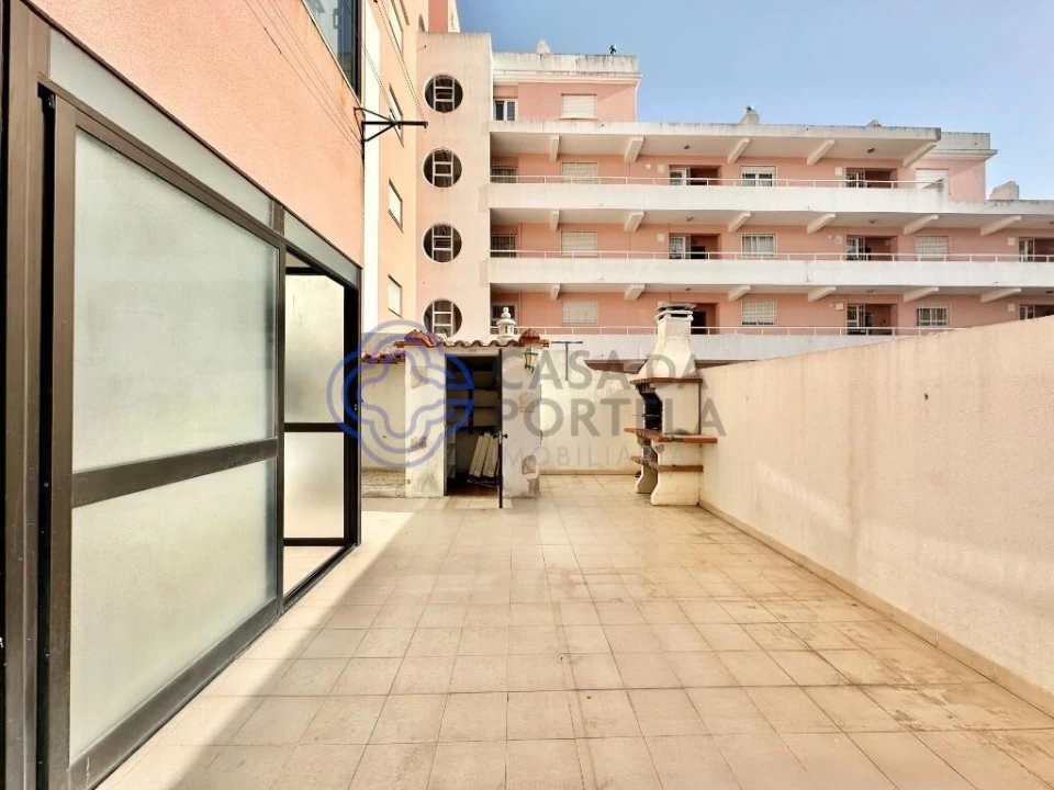 Apartamento T3 para Venda em Nossa Senhora do Pópulo, Coto e São Gregório Foto 1