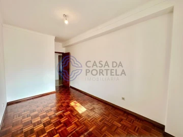 Apartamento T3 para Venda em Nossa Senhora do Pópulo, Coto e São Gregório
