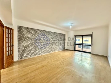 Apartamento T3 para Venda em Nossa Senhora do Pópulo, Coto e São Gregório