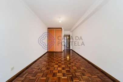 Apartamento T3 para Venda em Nossa Senhora do Pópulo, Coto e São Gregório