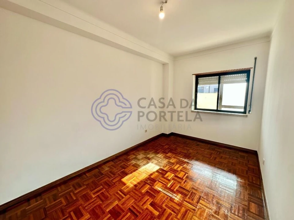 Apartamento T3 para Venda em Nossa Senhora do Pópulo, Coto e São Gregório Foto 35