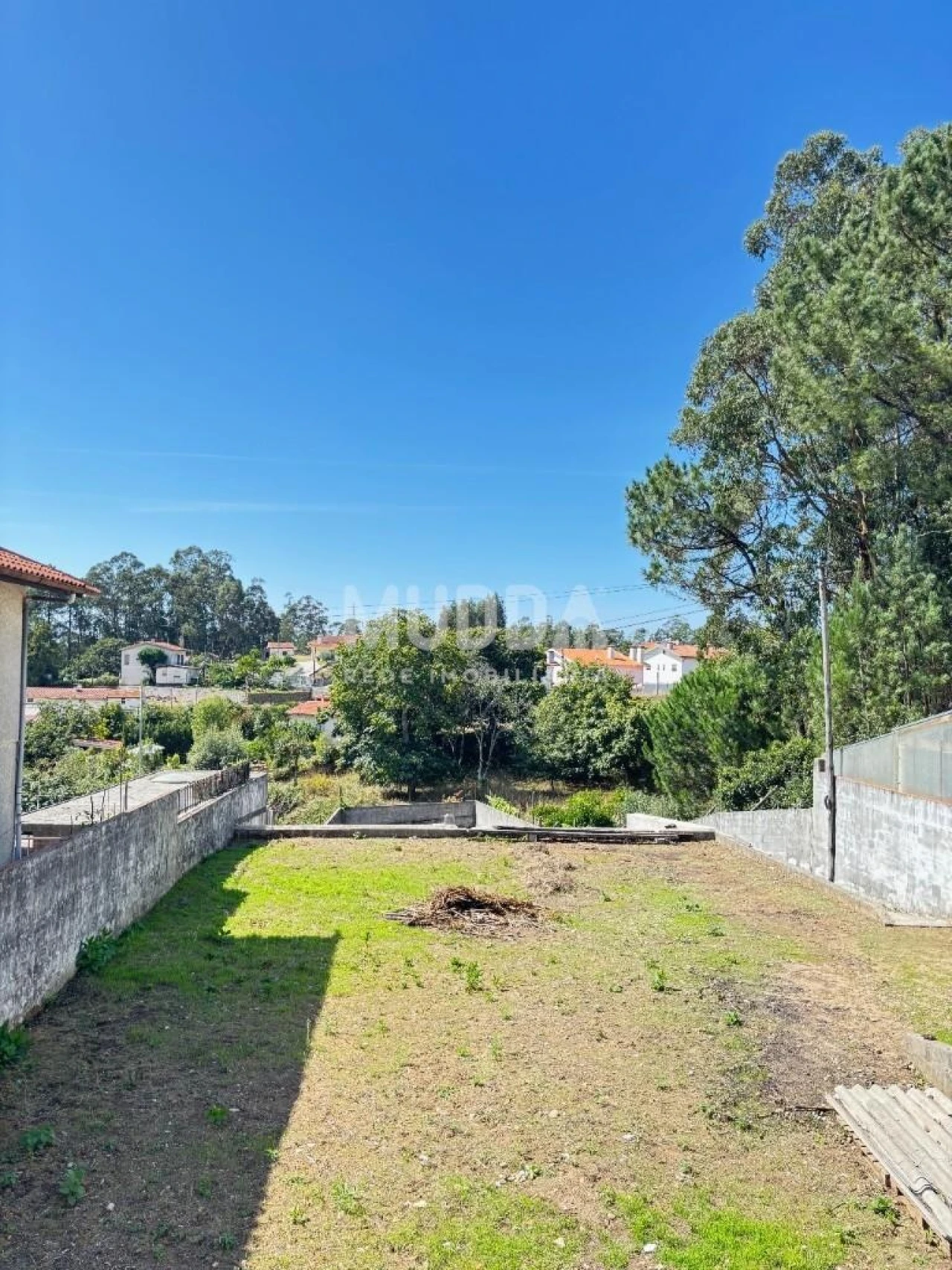 Terreno para Venda em Vila de Cucujães Foto 14