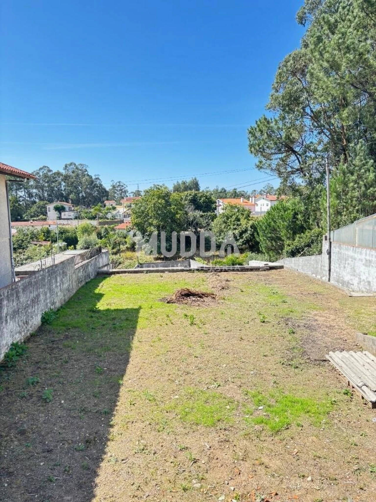 Terreno para Venda em Vila de Cucujães Foto 3
