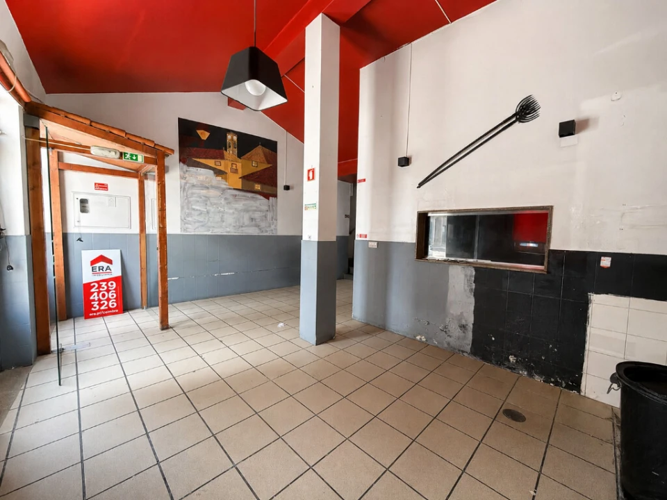 Prédio para Venda em Santo Antonio dos Olivais Foto 9