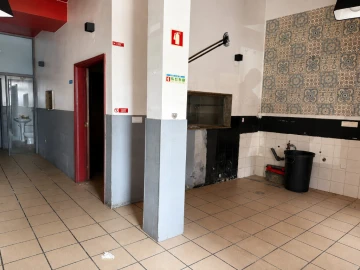 Prédio para Venda em Santo Antonio dos Olivais