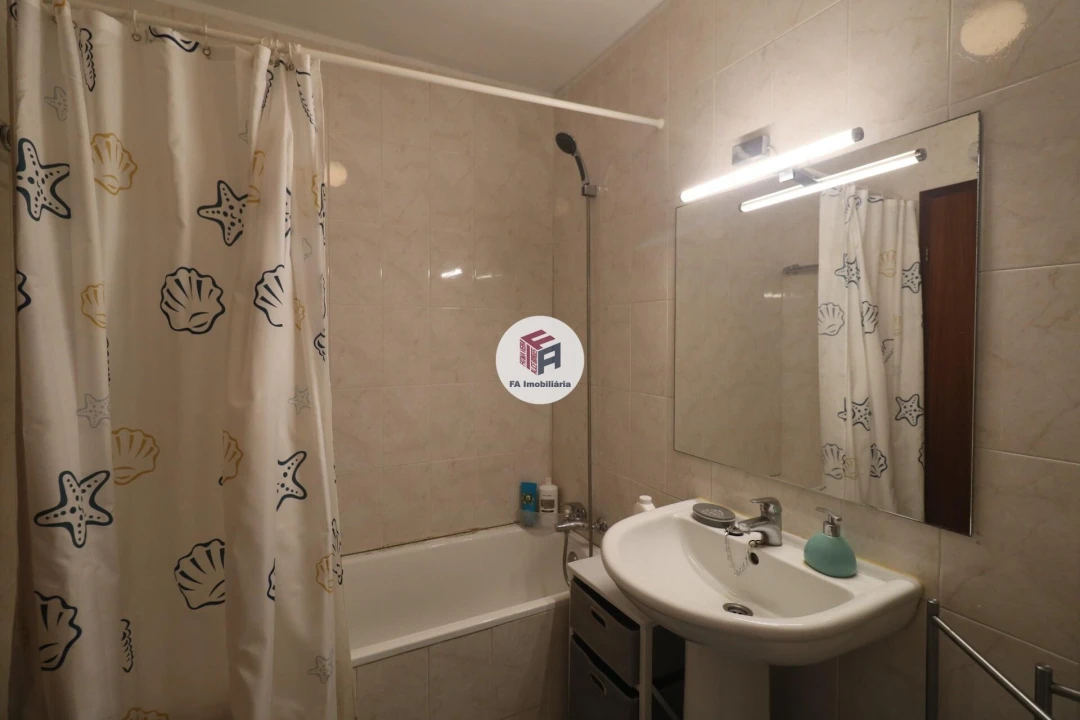 Apartamento T2 para Venda em São Mamede de Infesta e Senhora da Hora Foto 20