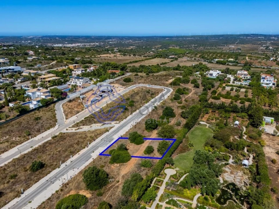 Terreno para Venda em Luz Foto 6