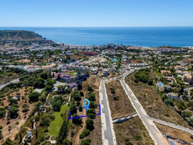 Terreno para Venda em Luz Foto 9