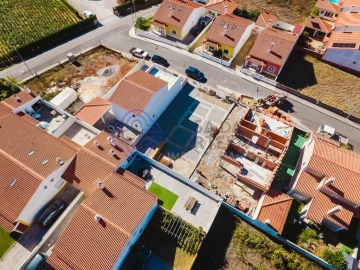 Moradia T3 para Venda em Santa Maria, São Pedro e Sobral da Lagoa