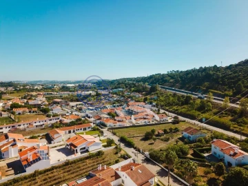 Moradia T3 para Venda em Santa Maria, São Pedro e Sobral da Lagoa