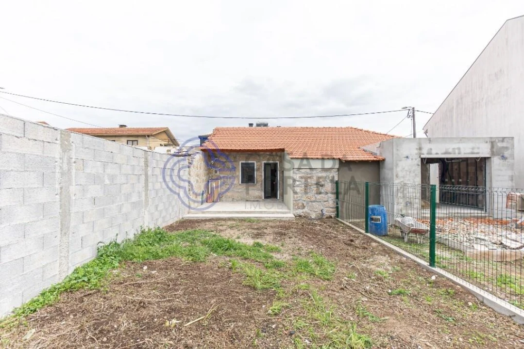Moradia T1 para Venda em São Mamede de Infesta e Senhora da Hora Foto 10