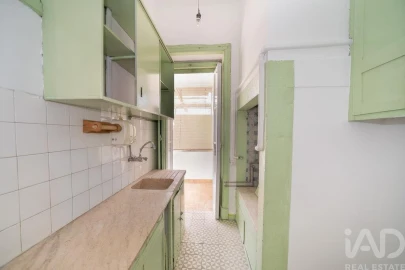 Apartamento T4 para Venda em Campolide
