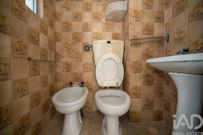 Apartamento T4 para Venda em Campolide