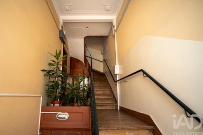 Apartamento T4 para Venda em Campolide