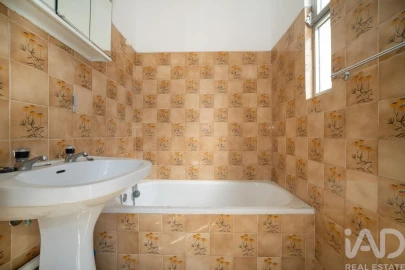 Apartamento T4 para Venda em Campolide