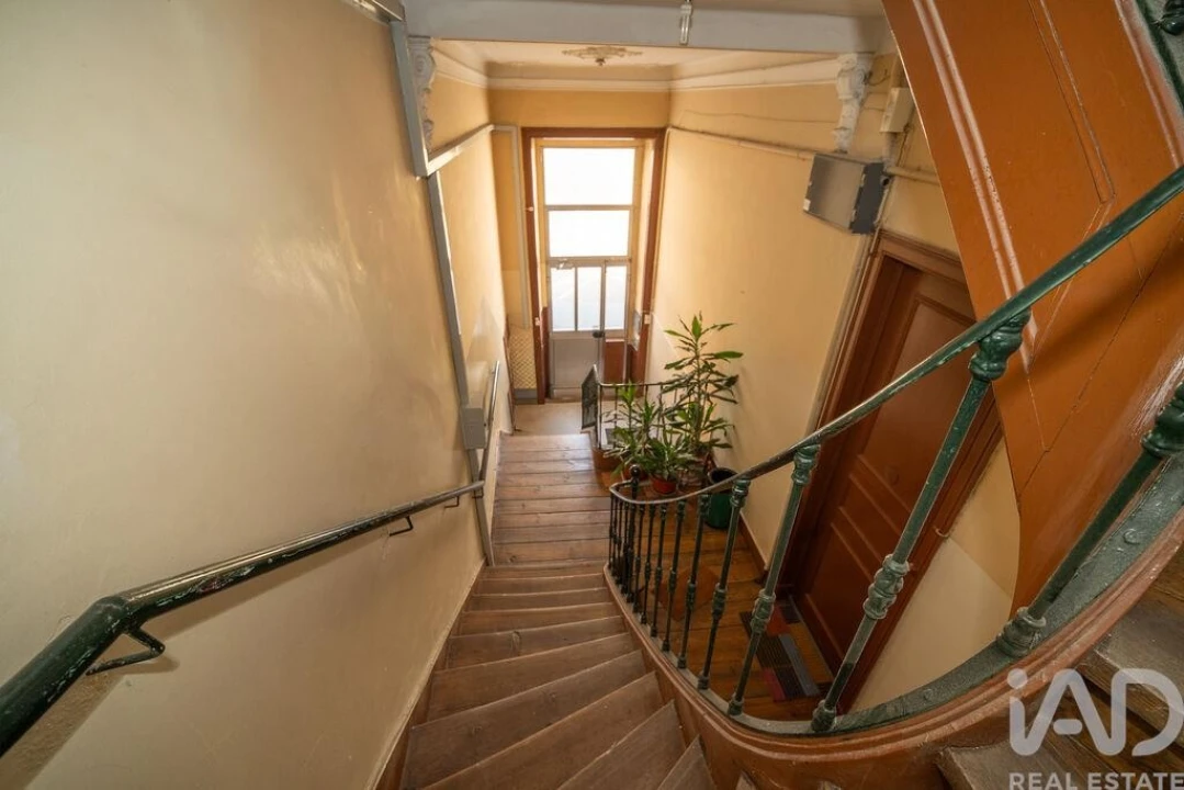 Apartamento T4 para Venda em Campolide Foto 22